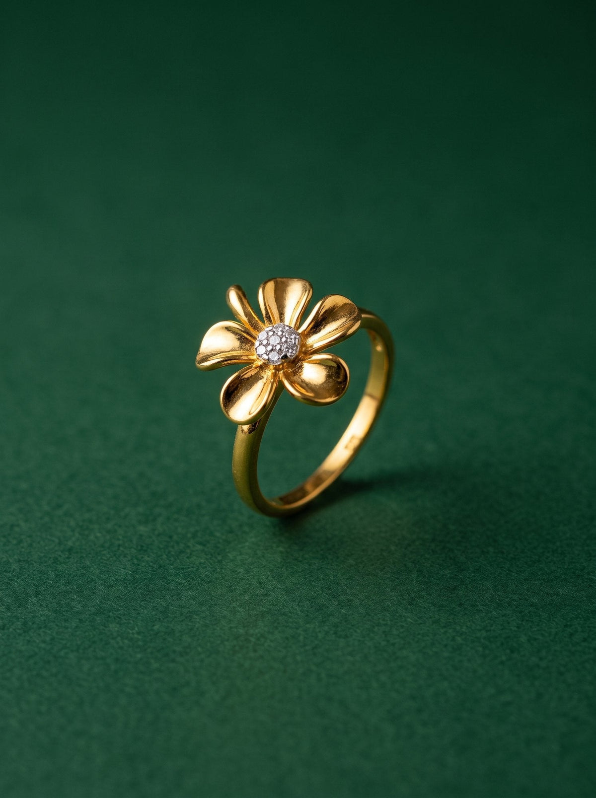 Zoya Ring in 24kt gold electroforming