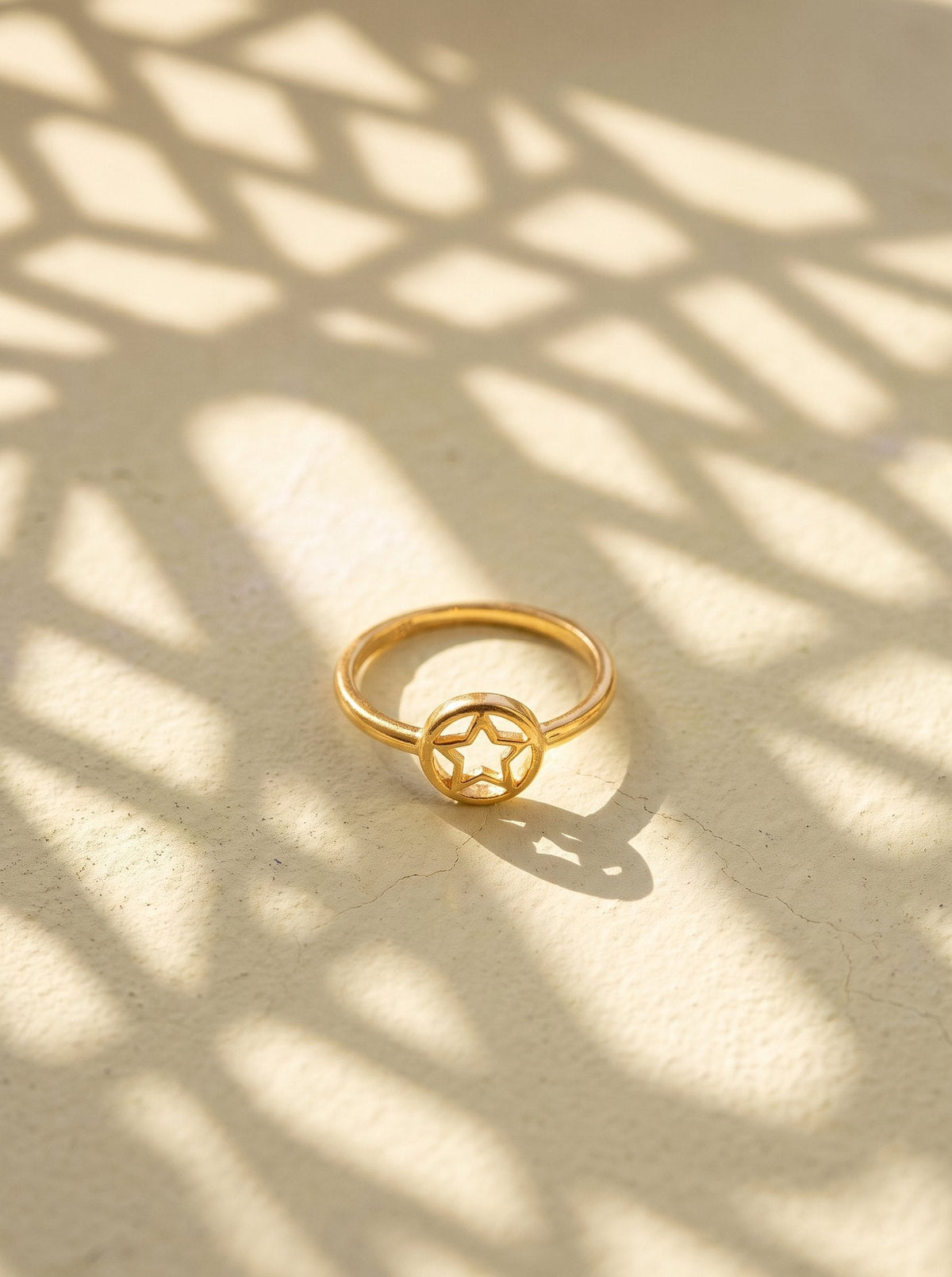 Heena Ring in 24kt gold electroforming