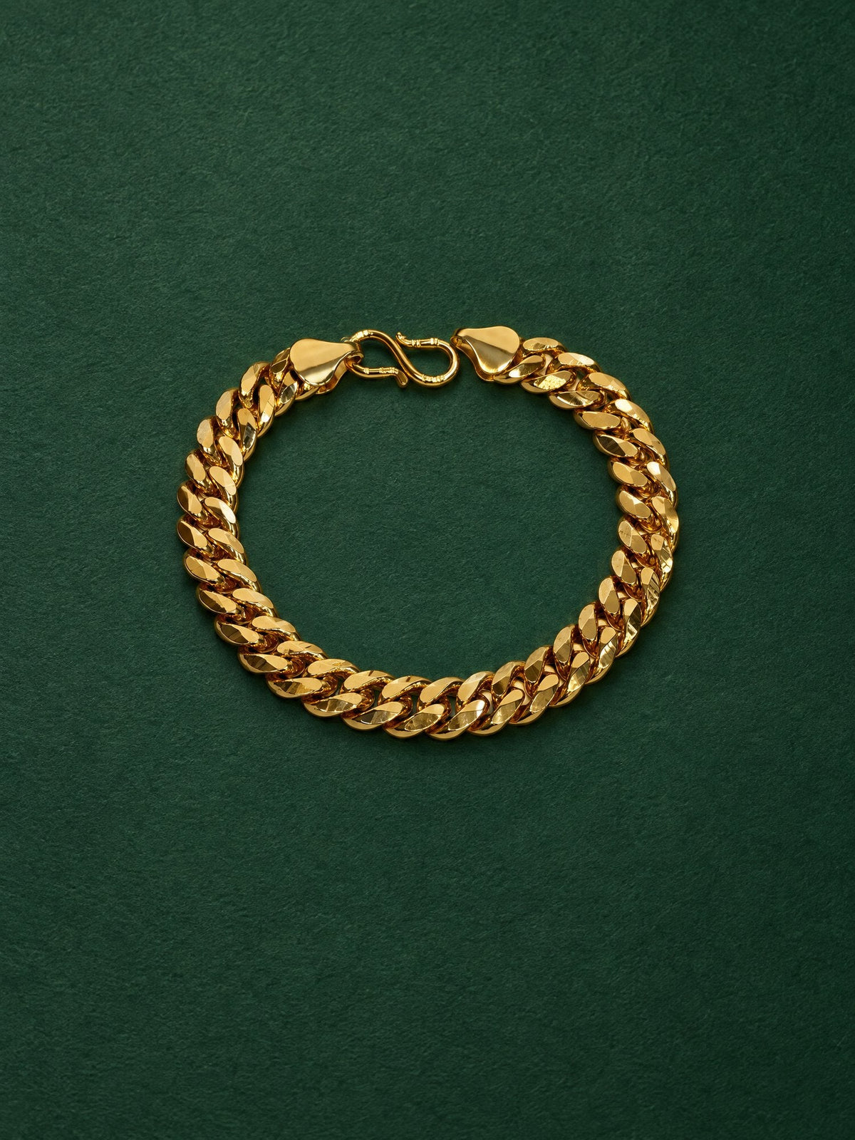 Sai Bracelet in 24kt gold electroforming
